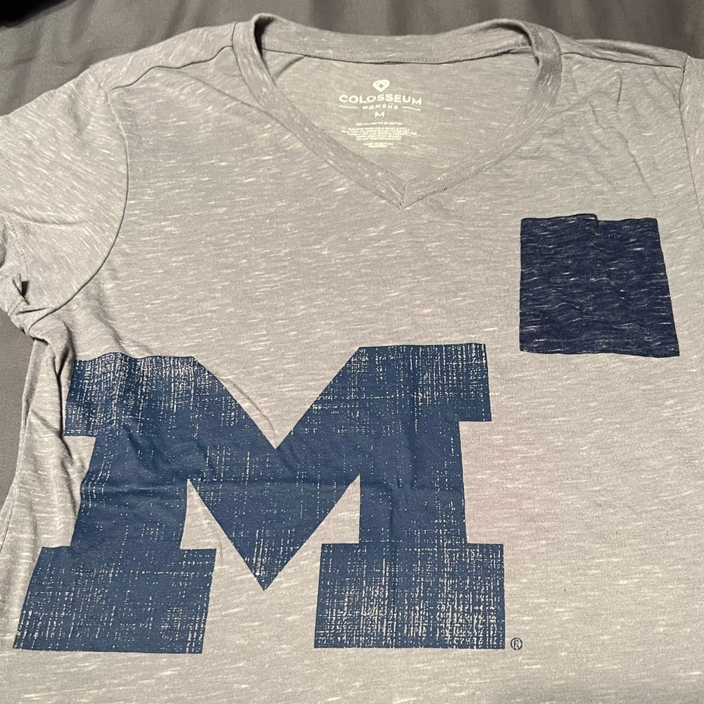University of Michigan short sleeve t shirt
